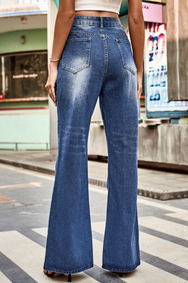 Buttoned Loose Fit Jeans with Pockets Hot on Sale