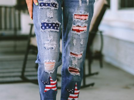 Distressed Straight Jeans with Pockets Fashion